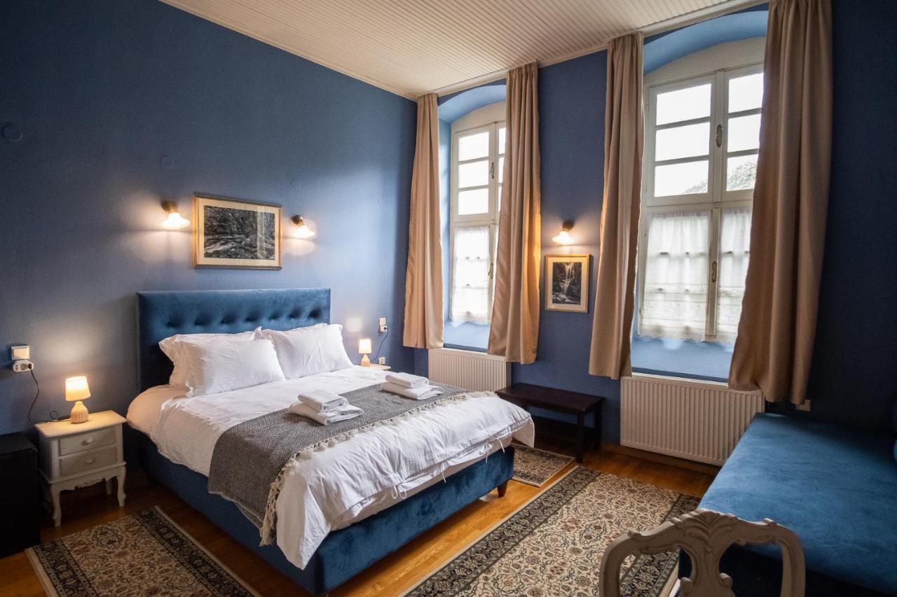 The Old School Boutique Hotel Sirako Ngoại thất bức ảnh