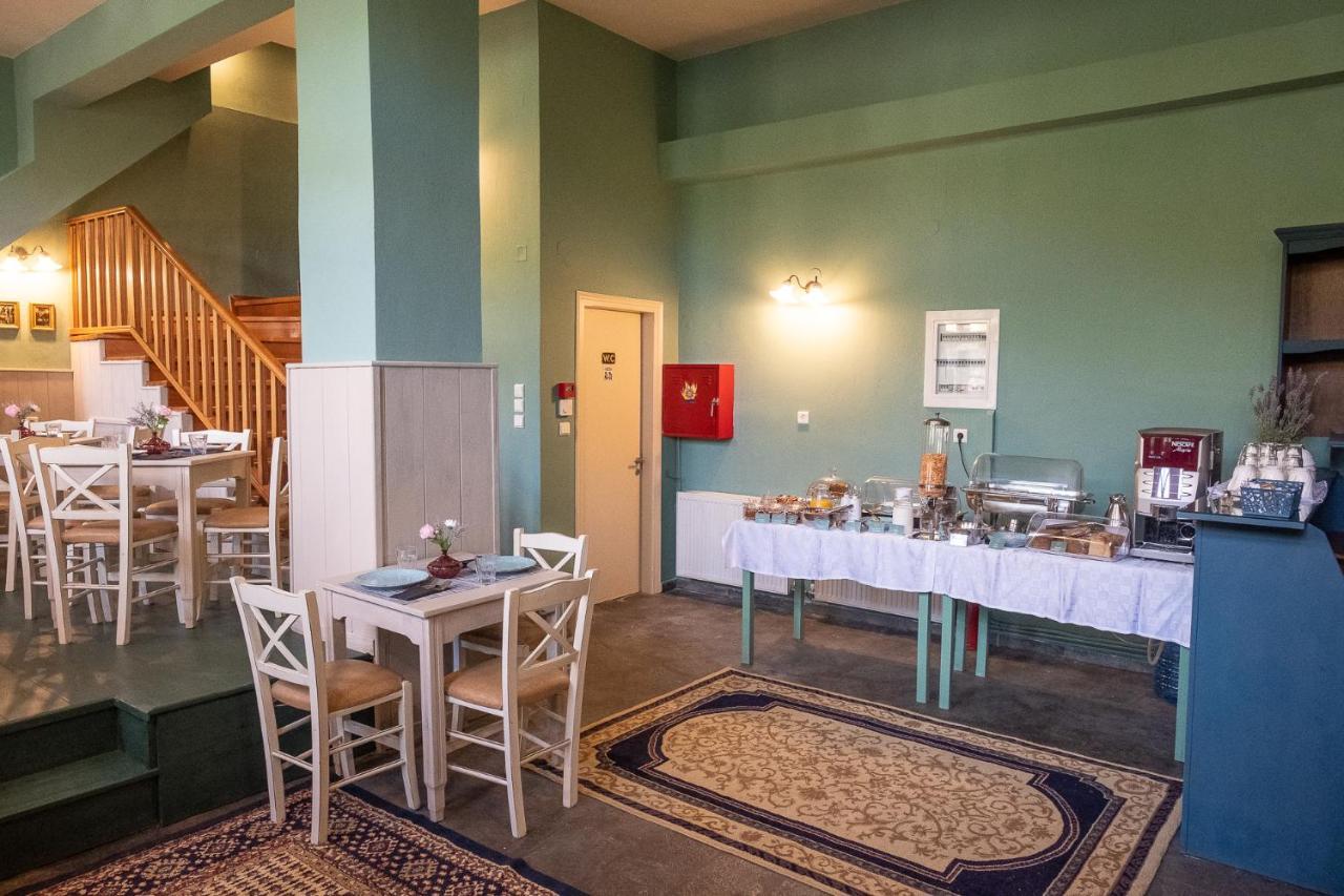 The Old School Boutique Hotel Sirako Ngoại thất bức ảnh