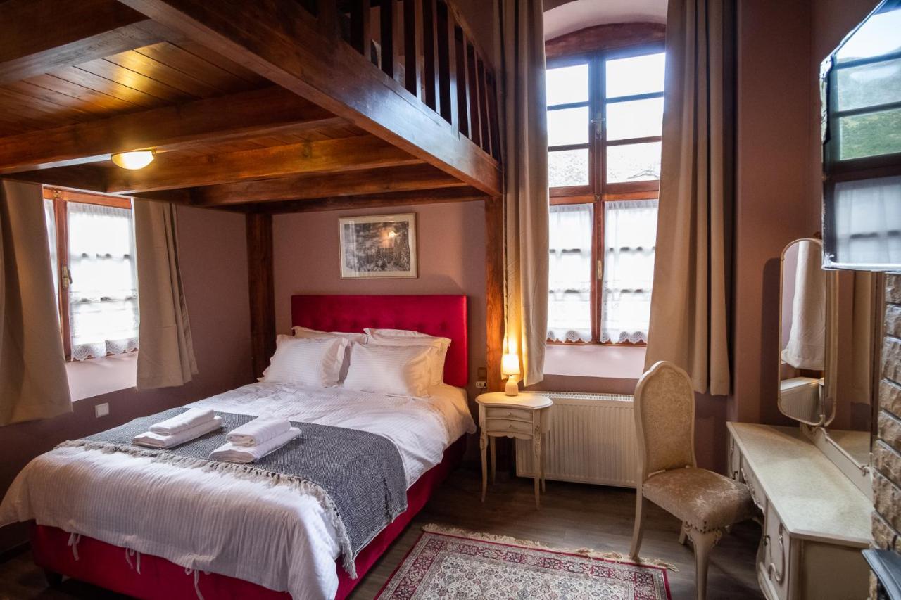 The Old School Boutique Hotel Sirako Ngoại thất bức ảnh